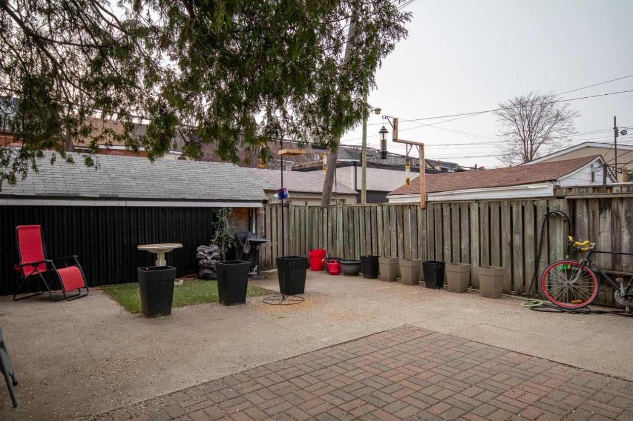 Very Cozy & Comfortable In Downtown Toronto Great Value! Exterior photo